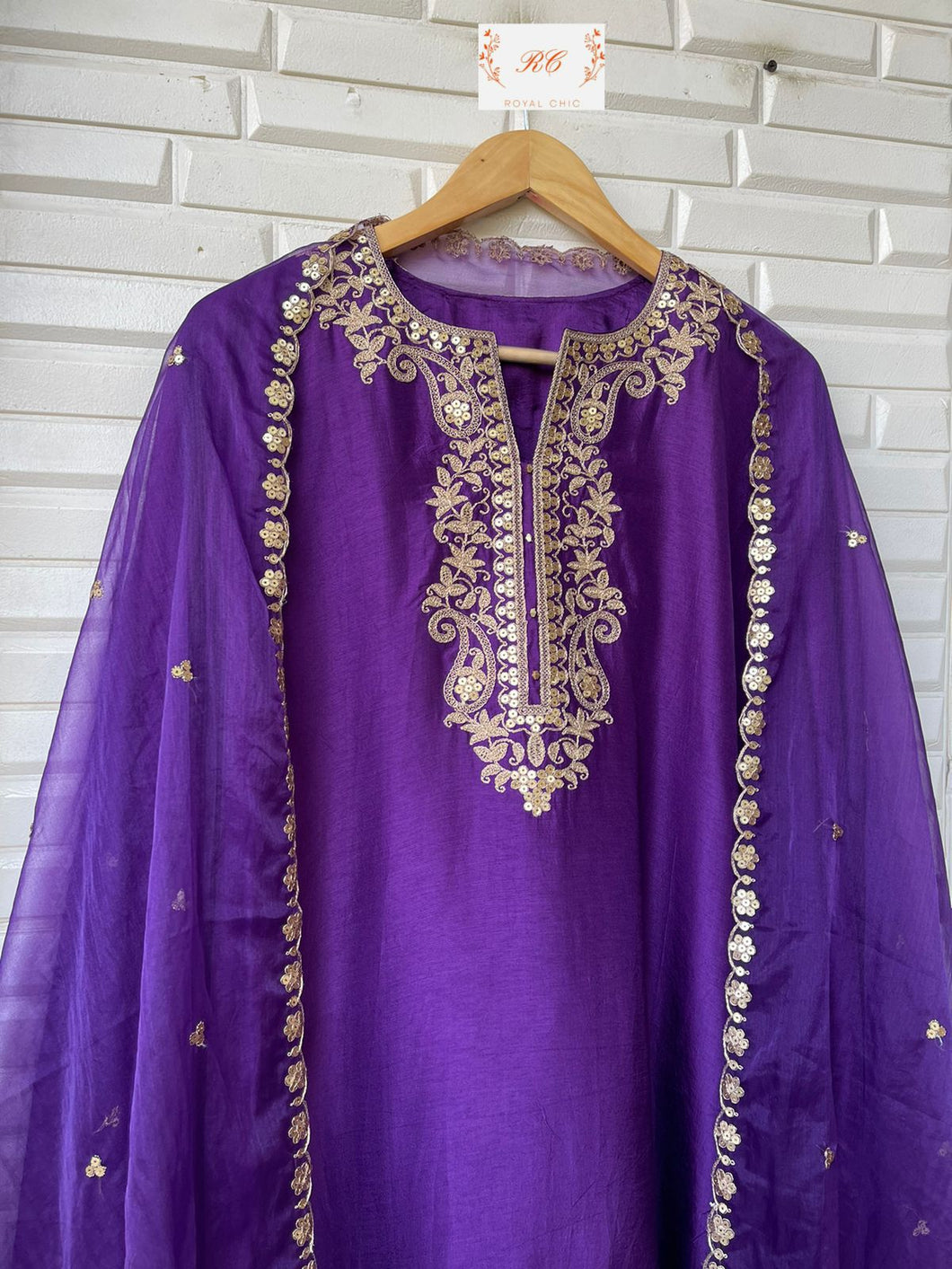 Pure Silk Unstitched Salwar Suit