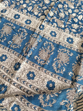 Load image into Gallery viewer, Pure Kota Cotton with hand painted kalamkari Saree
