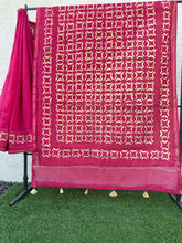 Load image into Gallery viewer, Applique/ Cut Work Chanderi Silk Cotton Saree
