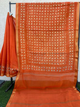 Load image into Gallery viewer, Applique/ Cut Work Chanderi Silk Cotton Saree
