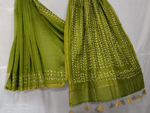 Load image into Gallery viewer, Applique/ Cut Work Chanderi Silk Cotton Saree
